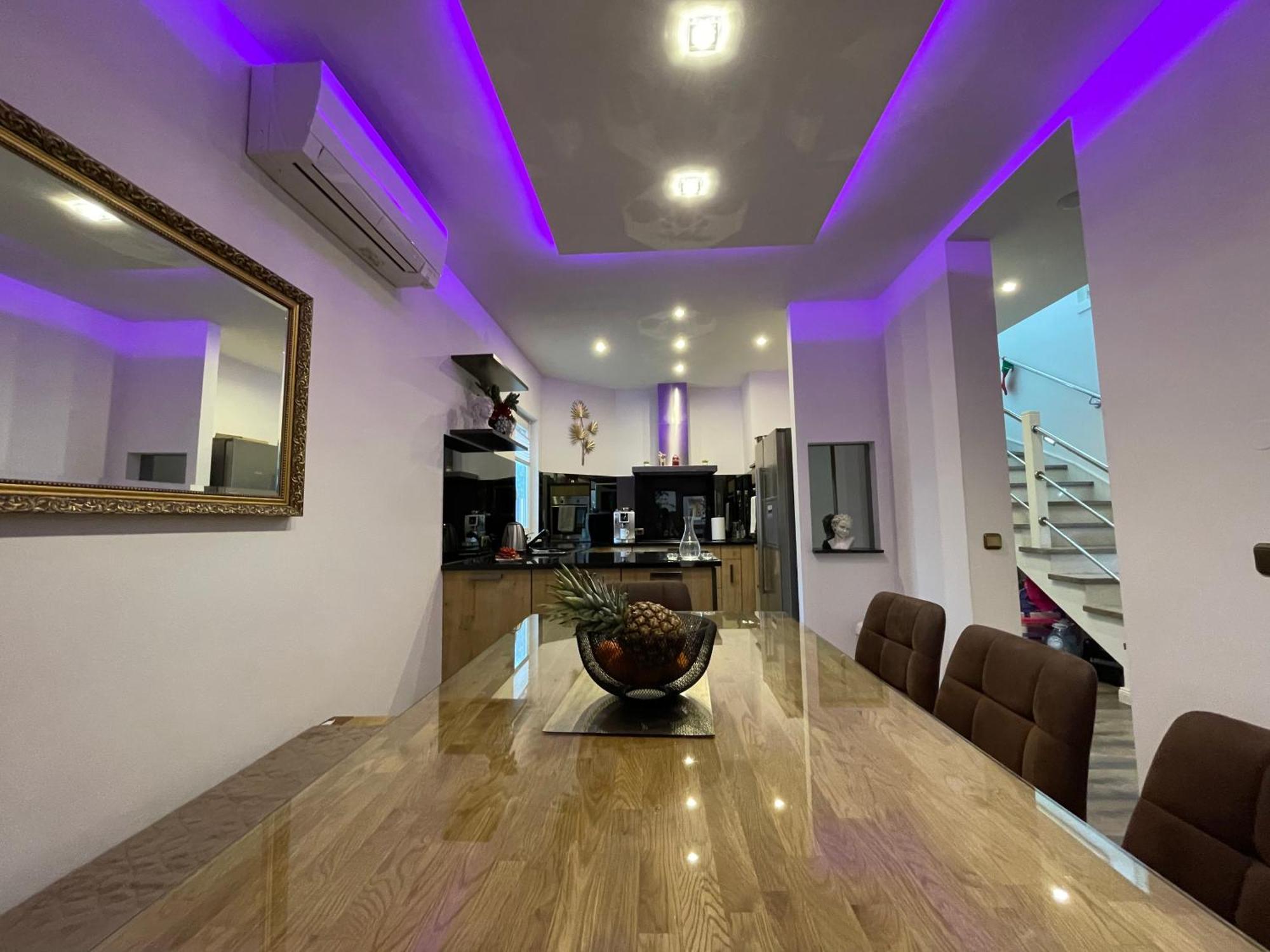 Villa Andrijana - Exclusively Yours - Family Getaway With Private Pool Kaštela Εξωτερικό φωτογραφία