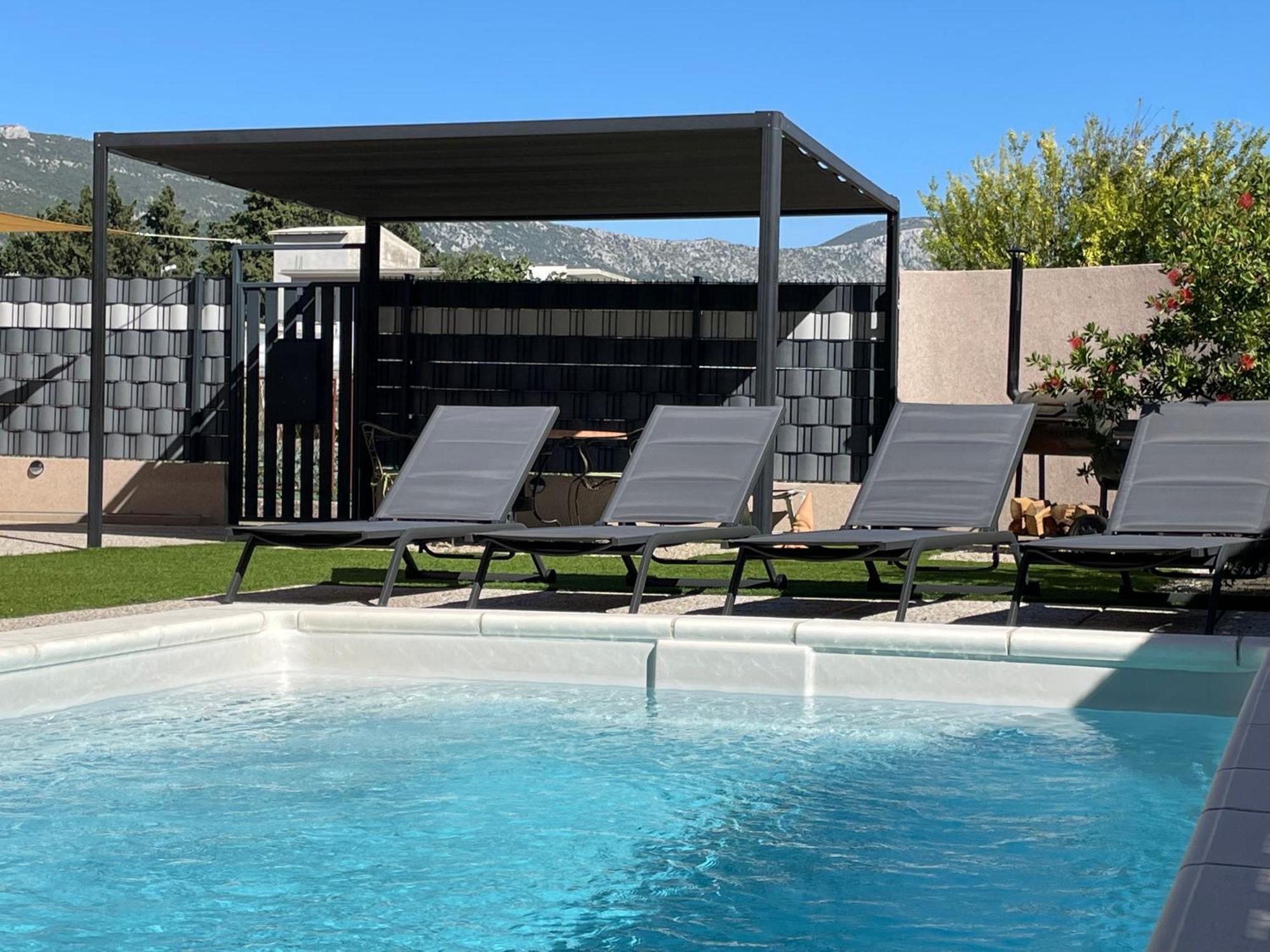 Villa Andrijana - Exclusively Yours - Family Getaway With Private Pool Kaštela Εξωτερικό φωτογραφία
