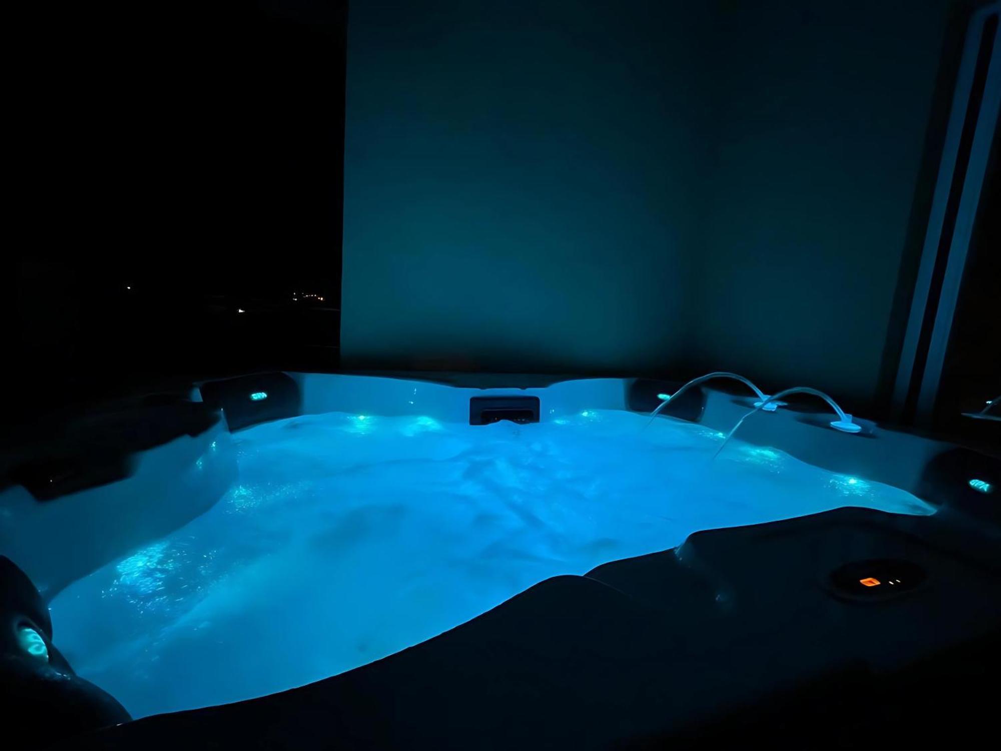 Villa Andrijana - Exclusively Yours - Family Getaway With Private Pool Kaštela Εξωτερικό φωτογραφία