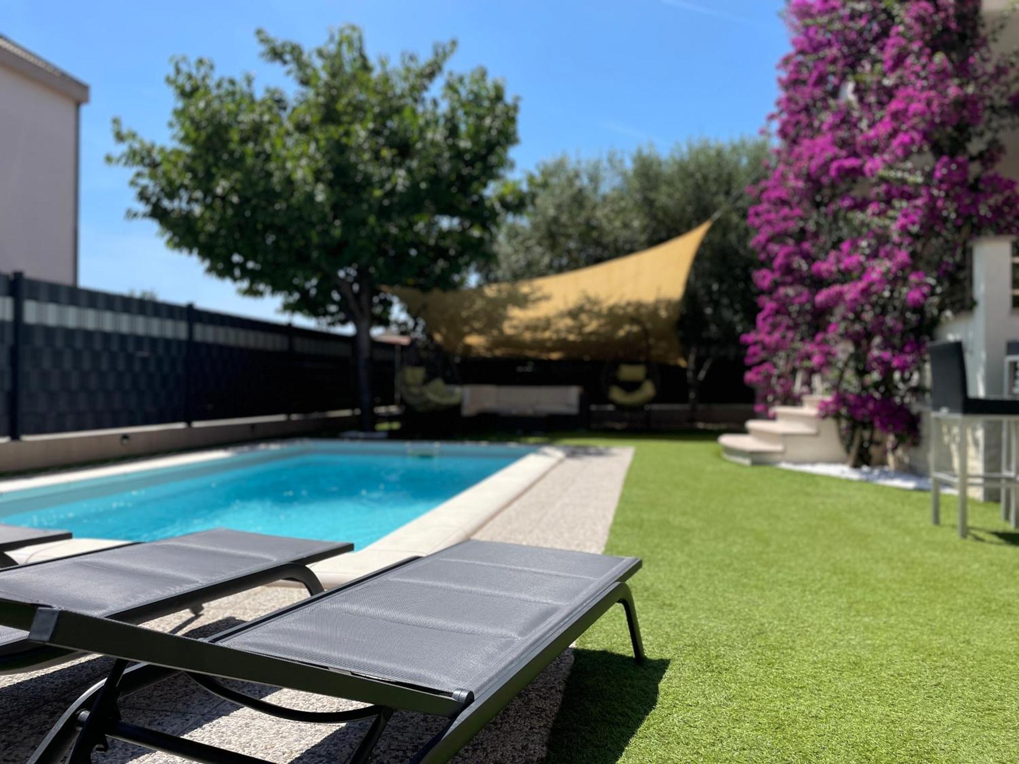 Villa Andrijana - Exclusively Yours - Family Getaway With Private Pool Kaštela Εξωτερικό φωτογραφία